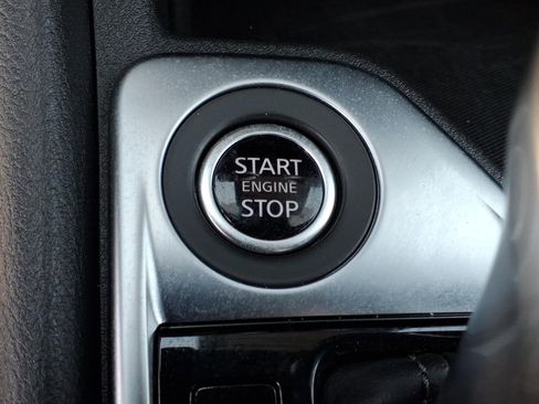 Used 2025 Nissan Sentra SV FWD image 20