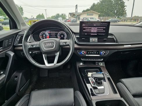 Used 2021 Audi Q5 Prestige w/ Prestige Package AWD/4WD image 2