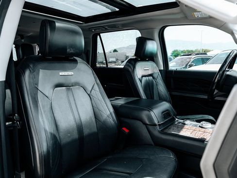 Used 2019 Ford Expedition Max Platinum AWD/4WD image 65