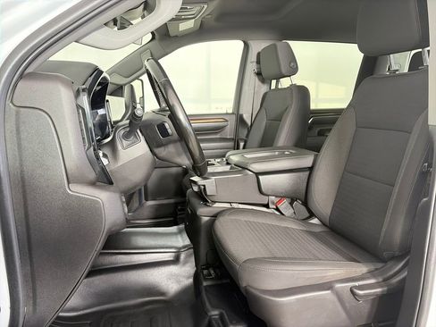 Used 2024 Chevrolet Silverado 3500 LT image 11