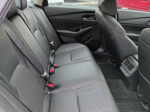 Used 2024 Honda Accord Touring image 11