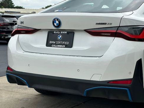 Used 2023 BMW i4 eDrive35 RWD image 10