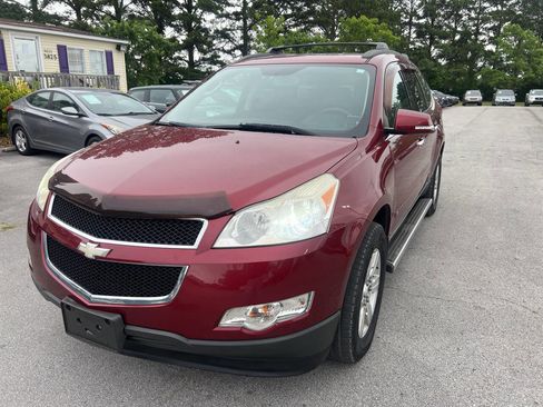Used 2010 Chevrolet Traverse LT AWD/4WD image 1