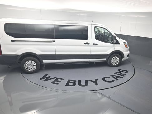 Used 2022 Ford Transit 350 XLT RWD image 24