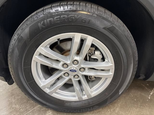 Used 2023 Ford Explorer XLT RWD image 15