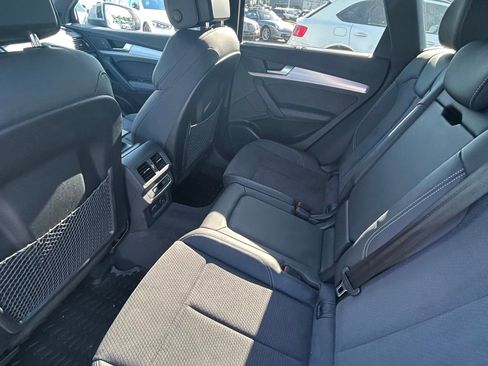 Used 2023 Audi Q5 e Prestige AWD/4WD image 7
