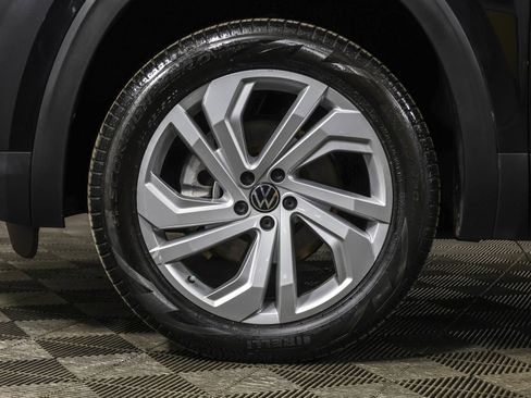 Used 2022 Volkswagen Atlas SE image 22