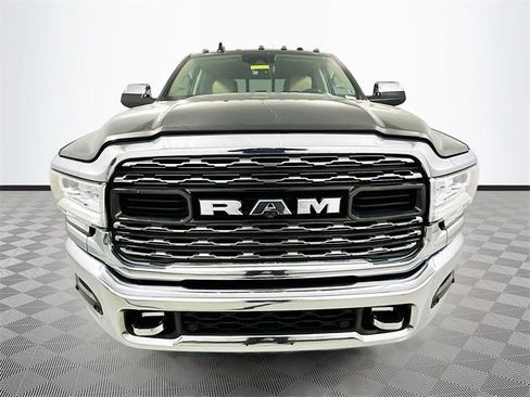 Used 2022 RAM 3500 Limited image 2