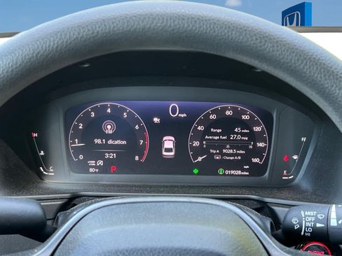 Used 2025 Honda Accord SE image 18