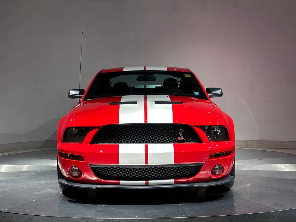 Used 2007 Ford Mustang Shelby GT500 RWD image 3