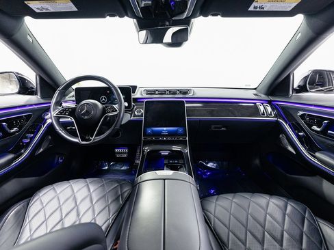 Used 2023 Mercedes-Benz S 580 S 580 image 28