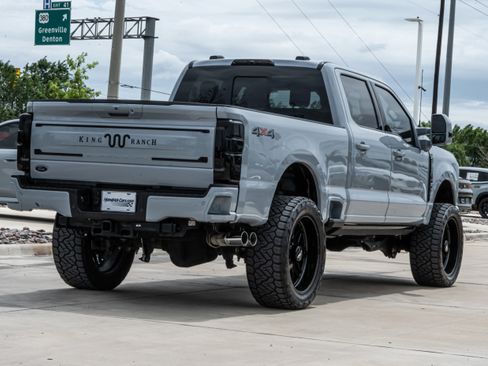 Used 2025 Ford F250 King Ranch w/ Chrome Package AWD/4WD image 9