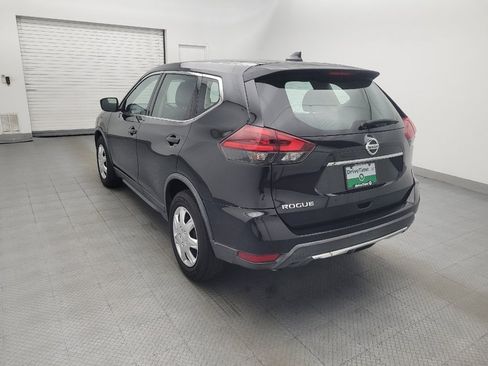 Used 2019 Nissan Rogue S FWD image 5