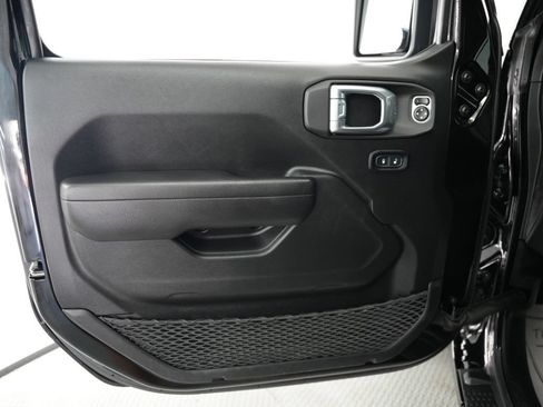 Used 2023 Jeep Gladiator Sport AWD/4WD image 41