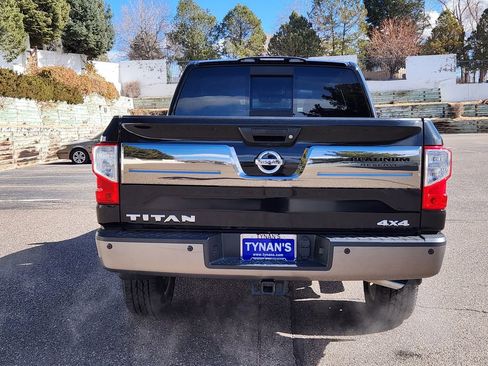 Used 2017 Nissan Titan Platinum Reserve image 4