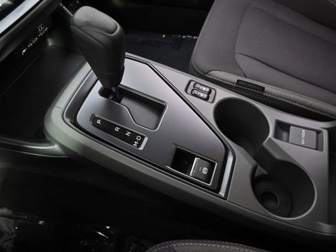 Used 2026 Subaru Crosstrek 2.0i Premium image 31