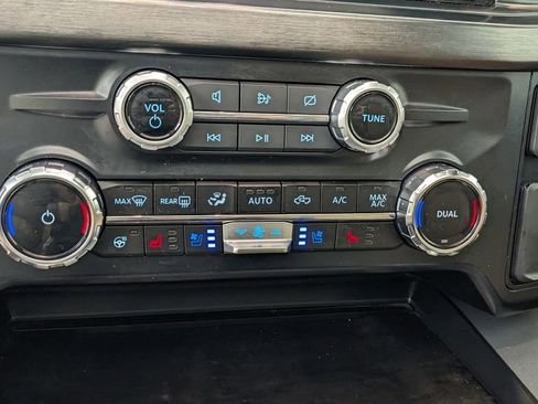 Certified 2024 Ford F350 Lariat w/ Chrome Package AWD/4WD image 29