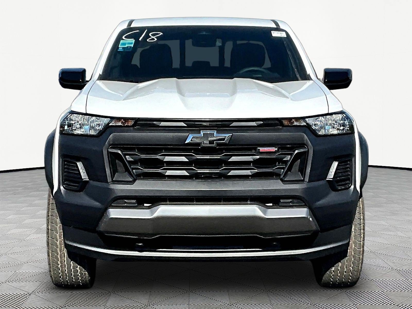 New 2026 Chevrolet Colorado Trail Boss AWD/4WD image 2