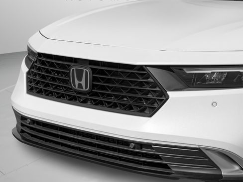Used 2023 Honda Accord Sport image 56