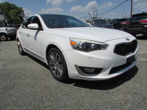 Used 2014 Kia Cadenza Premium w/ Luxury Package FWD image 1