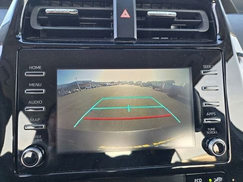 Used 2020 Toyota Prius LE FWD image 14