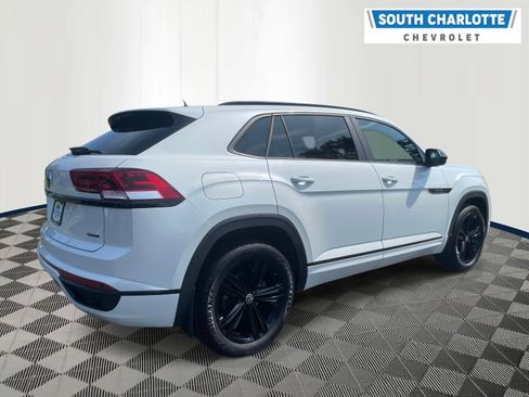 Used 2023 Volkswagen Atlas Cross Sport SEL R-Line AWD/4WD image 4