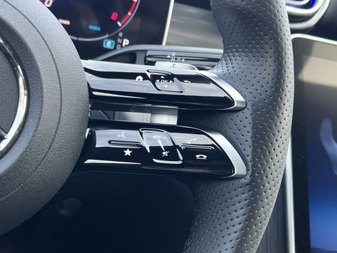 Used 2022 Mercedes-Benz C 300 4MATIC Sedan image 29