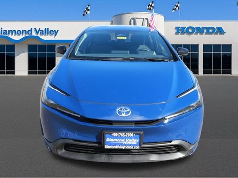 Used 2025 Toyota Prius LE image 2