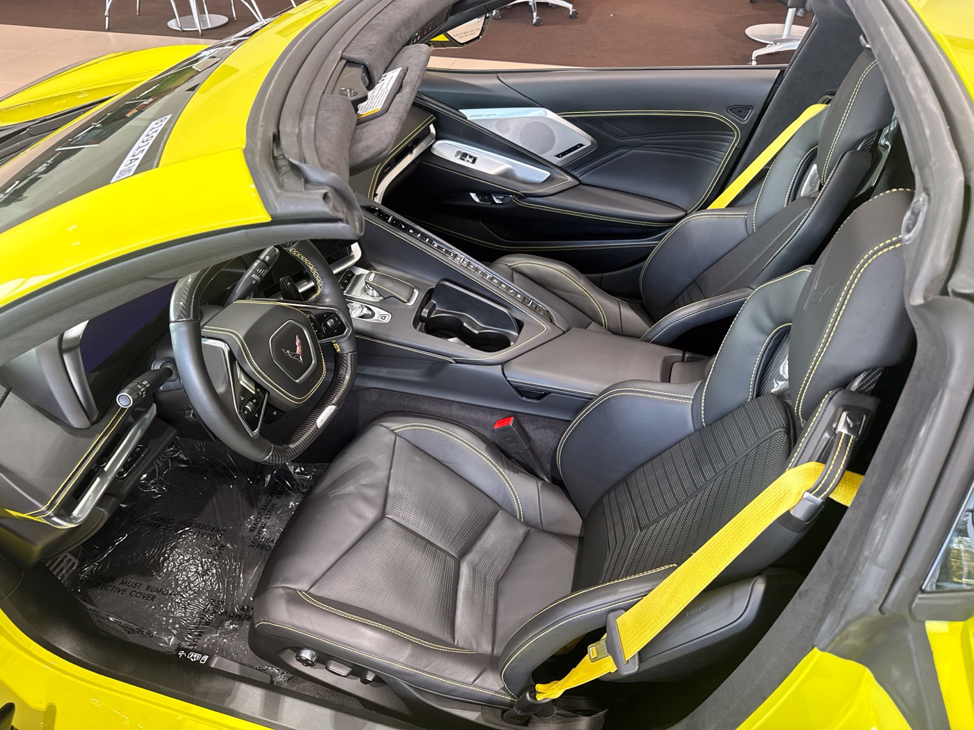 Used 2024 Chevrolet Corvette Z06 RWD image 12