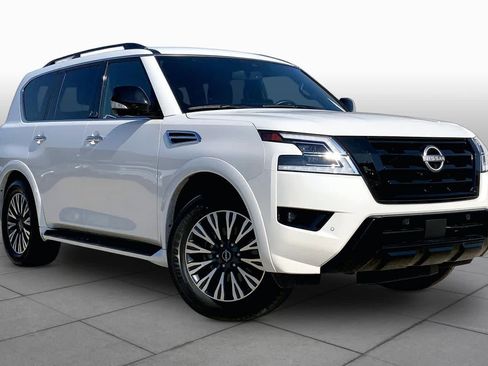 Used 2023 Nissan Armada SL w/ Midnight Edition Package RWD image 3