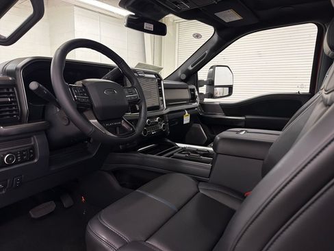 New 2026 Ford F250 Platinum AWD/4WD image 6