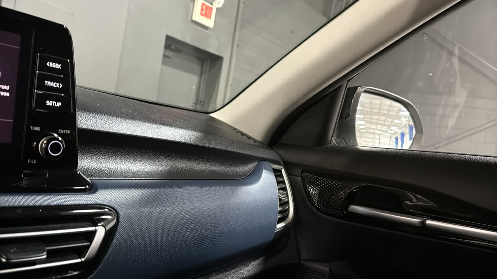 Used 2023 Kia Seltos S AWD/4WD image 18