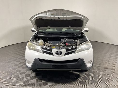 Used 2013 Toyota RAV4 XLE AWD/4WD image 8