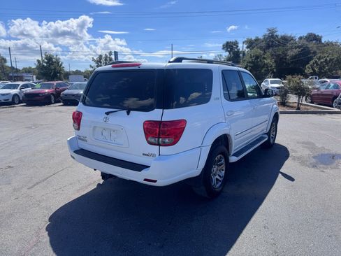 Used 2007 Toyota Sequoia SR5 image 5