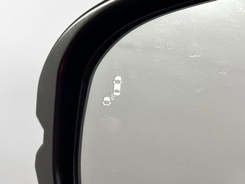 Used 2025 Honda HR-V Sport image 18