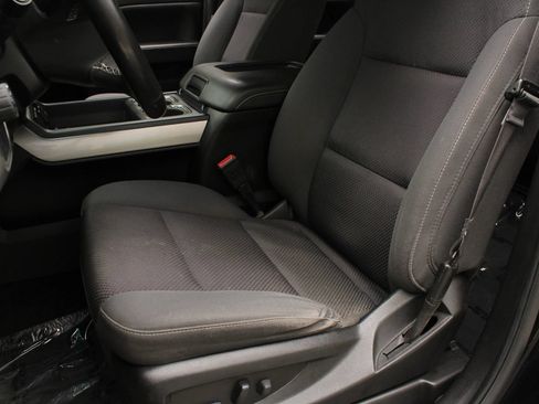 Used 2018 Chevrolet Silverado 1500 LT w/ All Star Edition AWD/4WD image 17