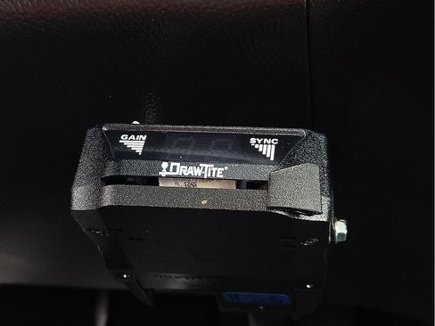 Used 2017 Chevrolet Silverado 1500 LTZ Z71 w/ LTZ Plus Package image 14