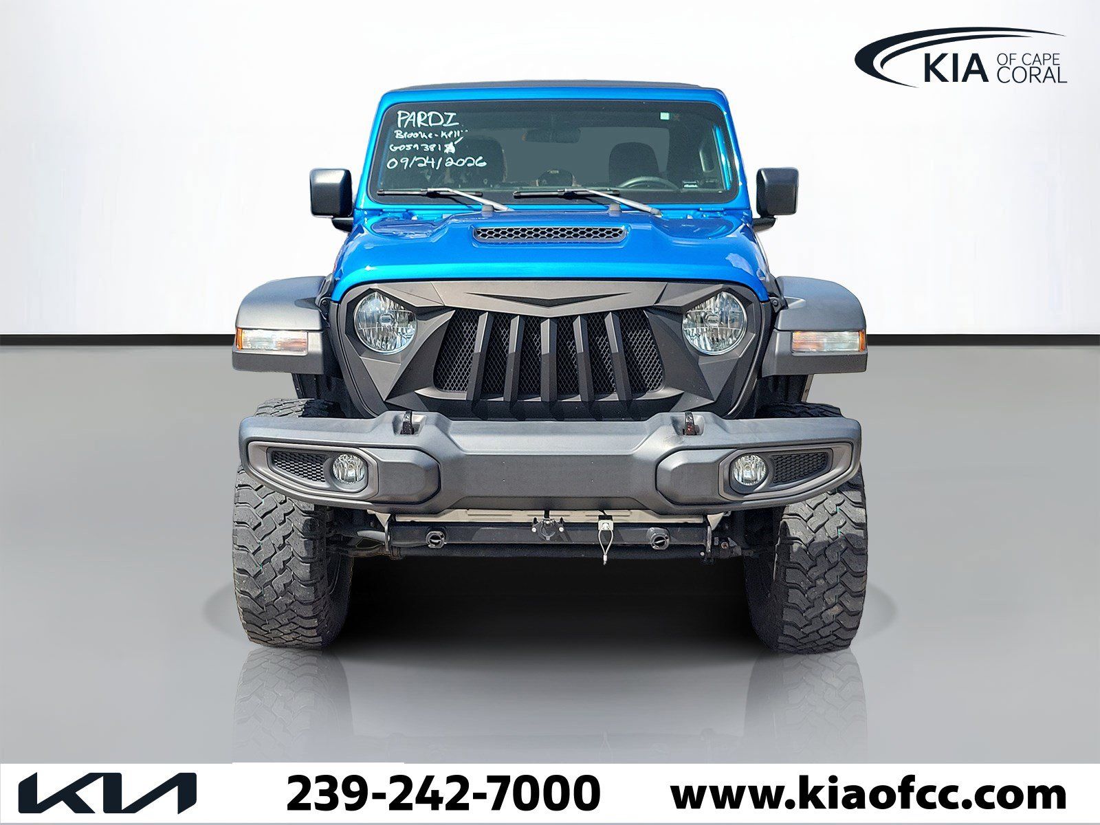 Used 2021 Jeep Gladiator Mojave w/ Trailer Tow Package AWD/4WD image 2