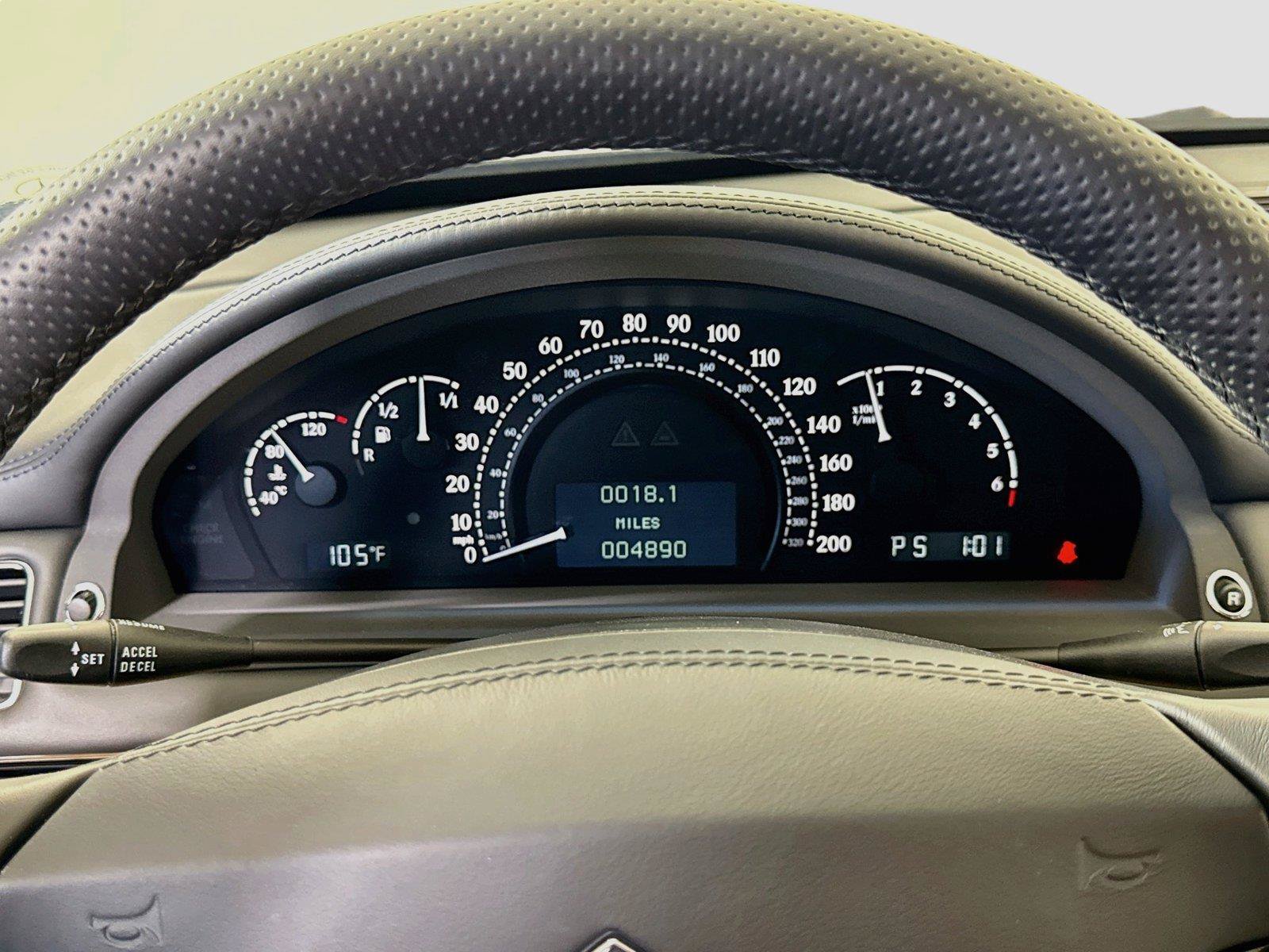 Used 2006 Maybach 57 S RWD image 16