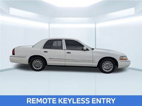 Used 2004 Mercury Grand Marquis GS image 7
