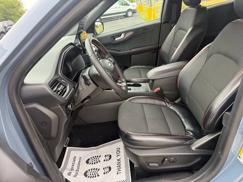Certified 2023 Ford Escape ST-Line w/ Equipment Group 301A FWD image 24