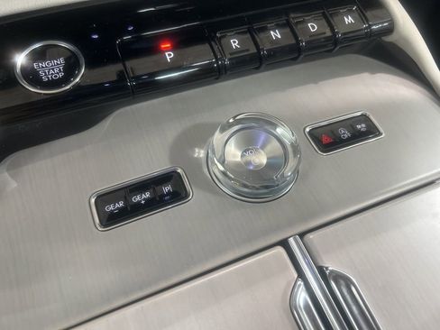 New 2025 Lincoln Navigator Reserve image 24