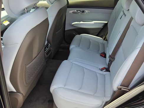 New 2026 Genesis GV70 2.5T Advanced AWD/4WD image 8