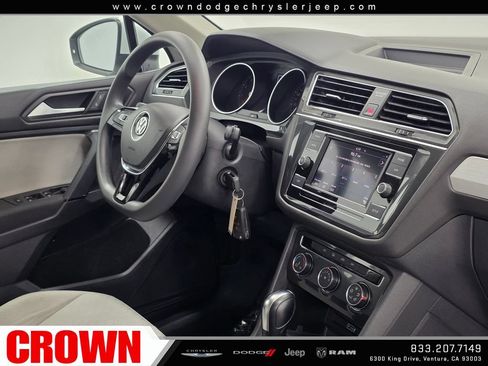 Used 2019 Volkswagen Tiguan S FWD image 11