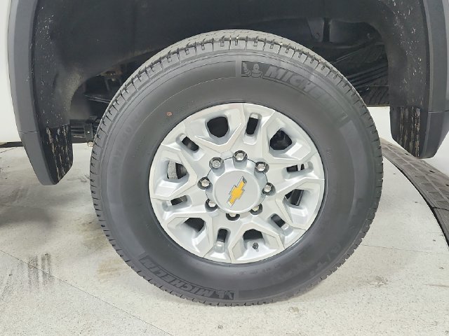 Used 2024 Chevrolet Silverado 2500 LTZ w/ LTZ Convenience Package AWD/4WD image 49