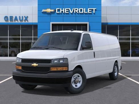 New 2025 Chevrolet Express 2500 Extended w/ Driver Convenience Package RWD image 6