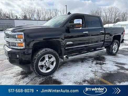 Used 2017 Chevrolet Silverado 2500 High Country image 8