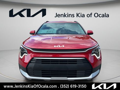 New 2026 Kia Niro LX FWD image 8