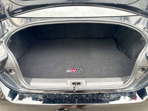 Used 2019 Toyota 86 image 24