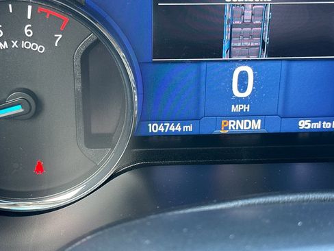 Used 2022 Ford Expedition XLT image 20